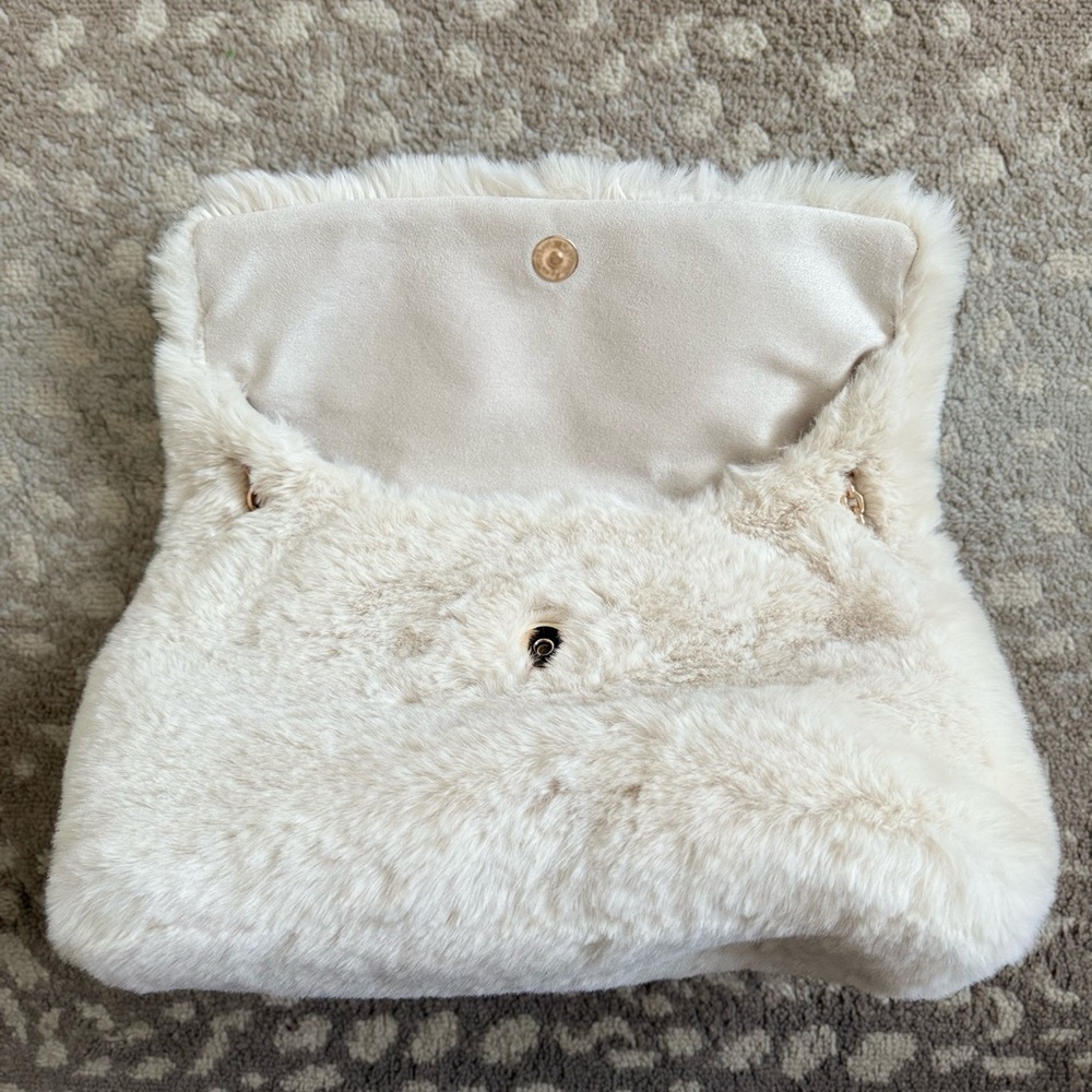 H&M faux fur gold chain shoulder bag Elegant Cream Faux Fur Shoulder Bag nwot - Picture 10 of 14